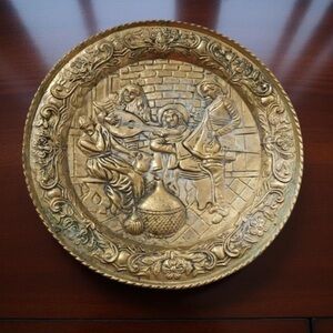 Vintage hammered brass / embossed music Old English pub setting Made 1970